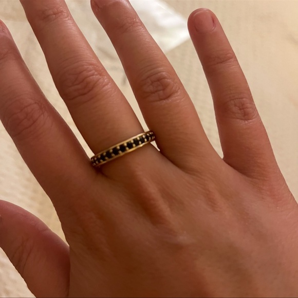 Super cute rings - Picture 2 of 4